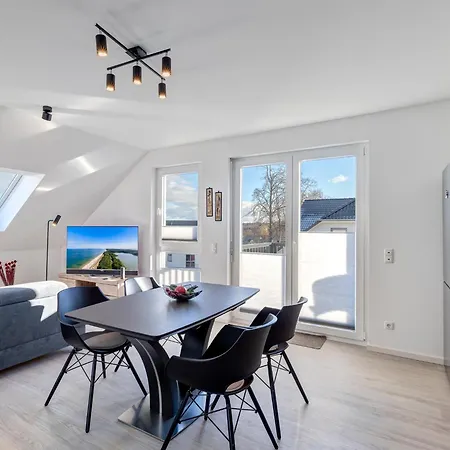 Bernsteinquartier Bq 0447 * Loddin